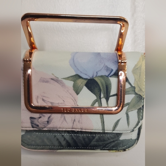 Ted Baker Floral Crossbody Bag - Multicolor Little Stain. See Photos - Picture 3 of 11